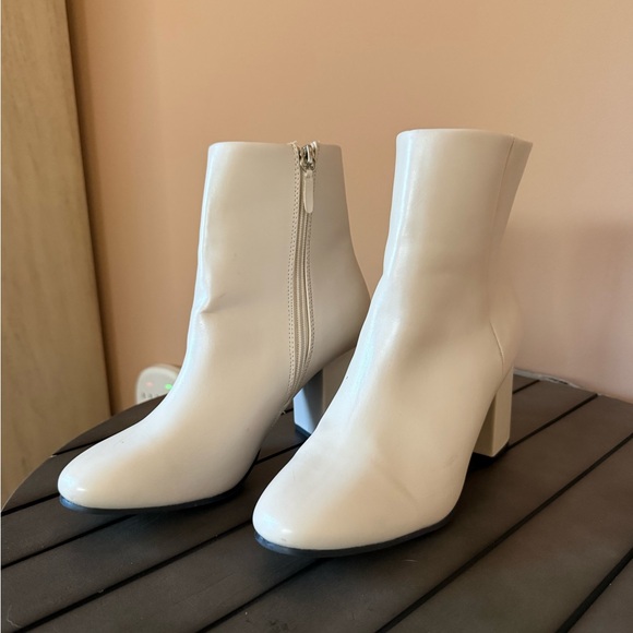 SHEIN Shoes - SHEIN Elegant Black Footwear